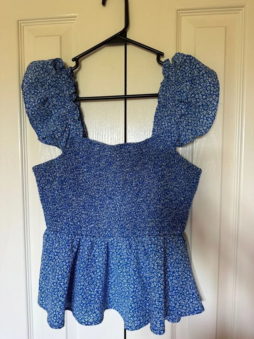 entro Royal Blue Floral Smocked Peplum Tank